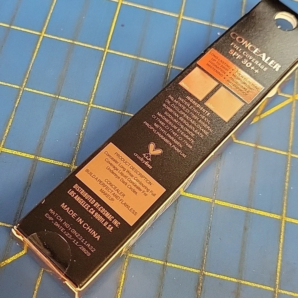 OZ E LAB Concealer SPF 30++ - 04 New Sealed Box